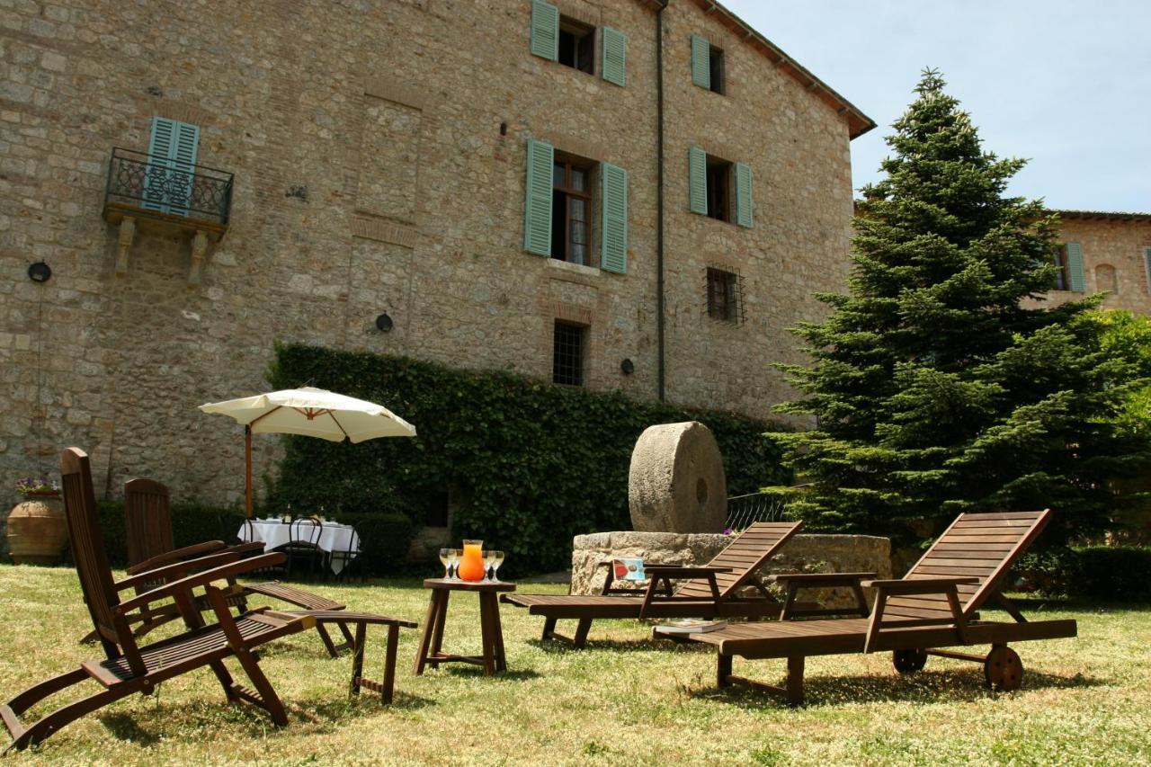 Bed and Breakfast Castello di Sovicille - Residenza d'Epoca Esterno foto