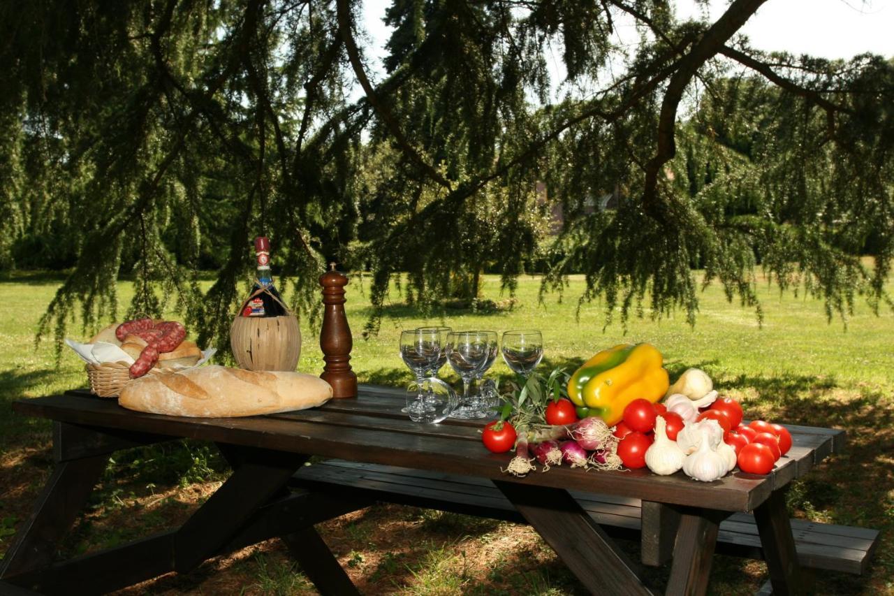 Bed and Breakfast Castello di Sovicille - Residenza d'Epoca Esterno foto