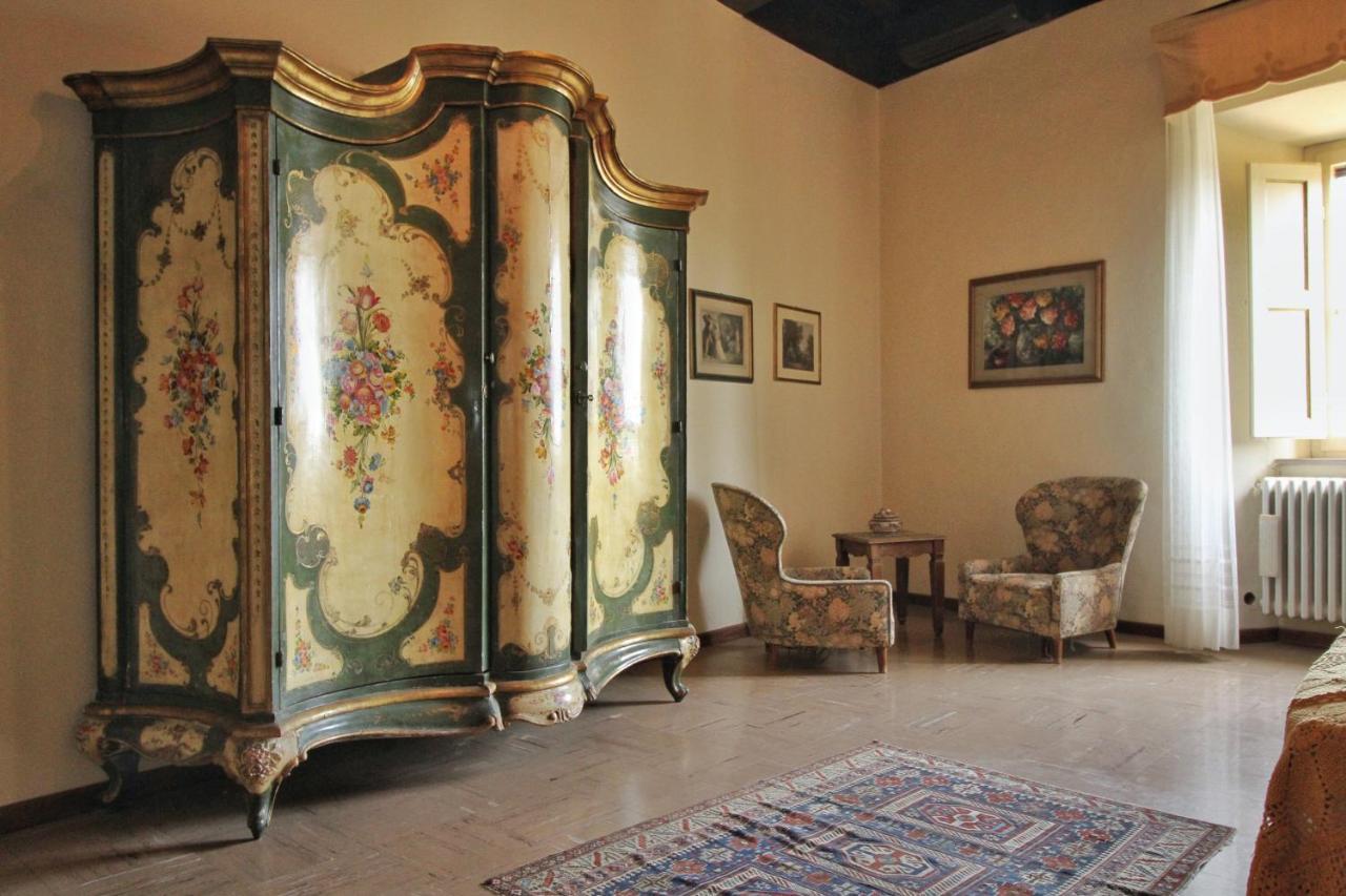 Bed and Breakfast Castello di Sovicille - Residenza d'Epoca Esterno foto